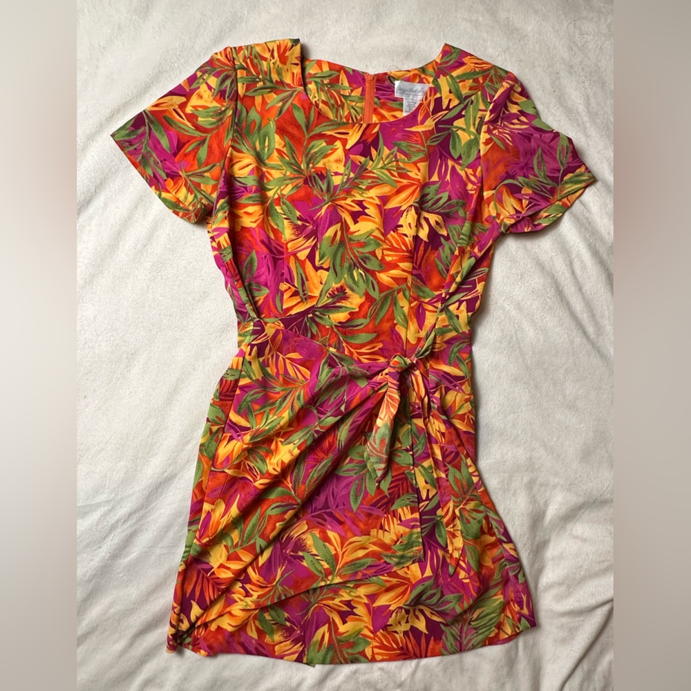 Vintage 90’s tropical floral tie front mini dress